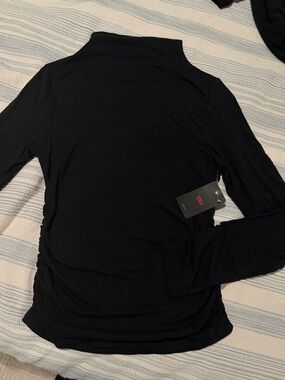Levi's Women's Black Long-Sleeve Mock Neck Top